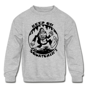 Keep On Squatching - Kids' Crewneck Sweatshirt - heather gray